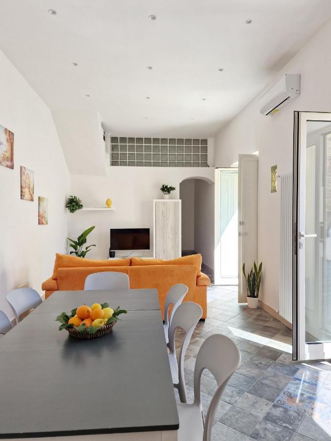 Villa Casa Gelinda Tra Sorrento E Positano Termini Exterior foto