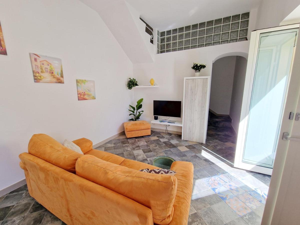 Villa Casa Gelinda Tra Sorrento E Positano Termini Exterior foto