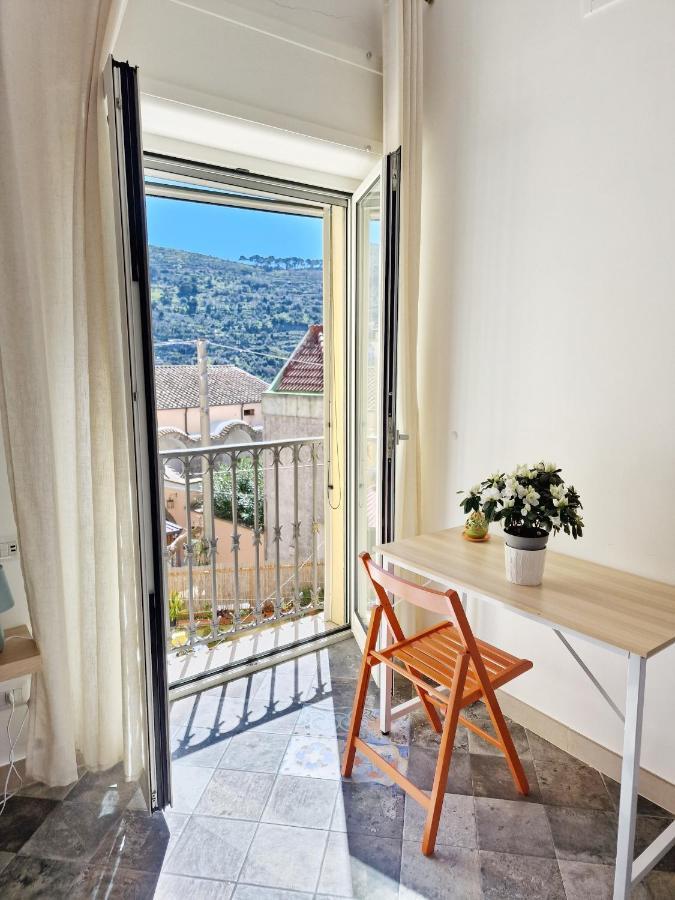 Villa Casa Gelinda Tra Sorrento E Positano Termini Exterior foto